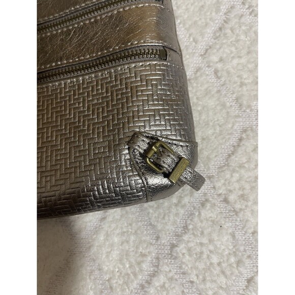 The Sak Crossbody Purse.  Metallic Copper Color. 2 Front Zippers. Top Zip - Picture 4 of 14